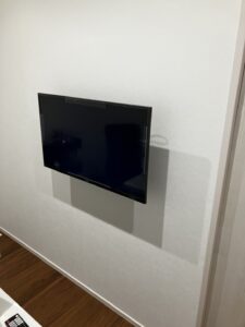 壁掛けテレビ